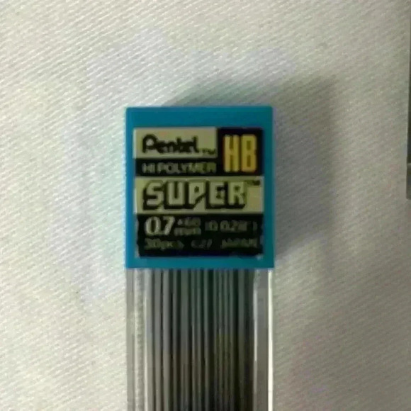 Pentel Super Hi-Polymer Lead‎ .7 mm Medium HB Hardness 30 pieces C27 - Picture 2 of 4